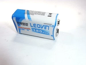 1 batteria/battery 9 v rechargeable NiMH 380 mAh + pochette sky free - Foto 1 di 2