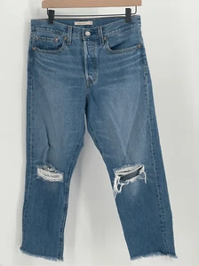 Levi's Wedgie Straight Jeans Women's Size 30 Blue High Rise Distressed - Picture 1 of 13