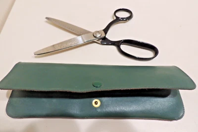 WISS Dressmaker Pinking Shears Scissors 10" USA 1970408 w/ genuine leather case - Image 1 of 4