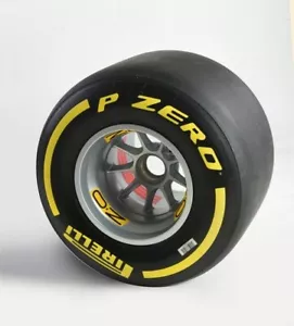 Pirelli Gomma posteriore F1 - Picture 1 of 1