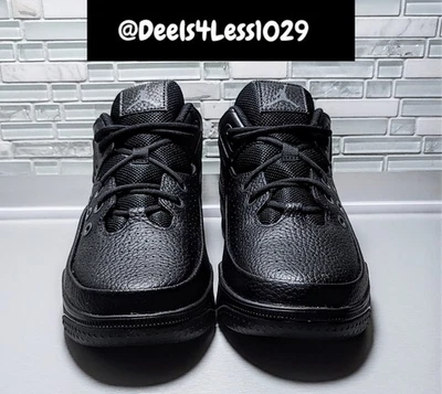 Jordan Max Aura 5 Kids Size 5.5Y/Womens 7 Black Anthracite Grey DZ4352-001 - Image 1 of 4