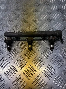 VW Volkswagen Up 2015 - 2019 1.0 Petrol Fuel Injectors & Rail Ramp 04C133313 - Picture 1 of 10