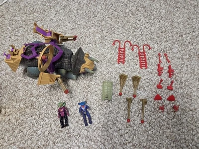 Винтажный трицератопс TYCO Dino-Riders почти полный без коробки нерабочий - Изображение 1 из 4