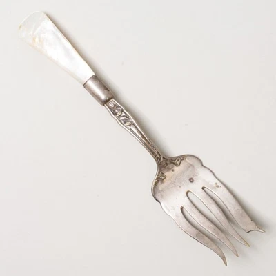 Antiguo tenedor para servir plato plata moneda extra madreperla mango 8,25" Foto 1 de 4