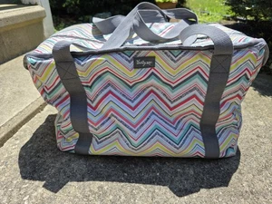 Bolso térmico Thirty One Leak Lock correa para el hombro Chevron - Imagen 1 de 2