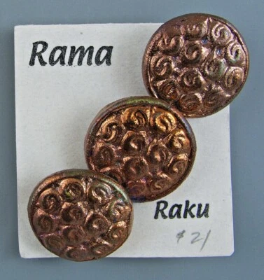 RAMA-RAKU BUTTON SET - 3 - Image 1 of 4