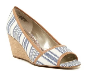 Easy Spirit Brigette wedge pump sandal Blue stripe nautical 7 WIDE New - Picture 1 of 6