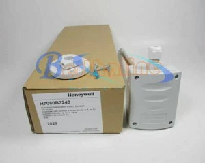 1PC FOR HONEYWELL Temperature sensor H7080B3243 0-10V/4-20mA (-10℃-40℃)NEW - Picture 1 of 4