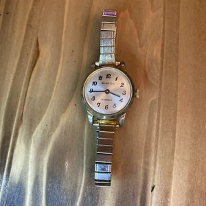 Winton Manual Wind Ladies Gold Tone Watch - Picture 1 of 8