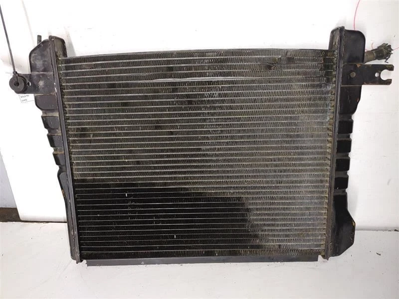 BMW 325I E30 1987 radiadores Foto 1 de 4