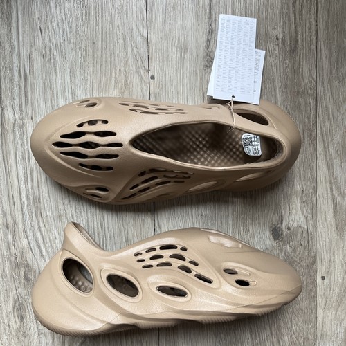 UK6 Adidas Yeezy Foam Runner Clay Taupe NUOVISSIME SPEDIZIONE VELOCE ? GV6842