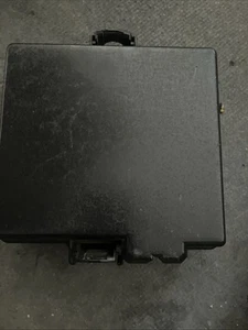 16-21 Hyundai Tucson Fuse Box Engine Cover P/N 91956-D3020 - Picture 1 of 8