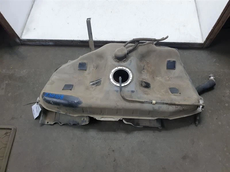 00-05 TOYOTA CELICA GT 1.8L 4CYL FUEL TANK ASSEMBLY  — 第 1/4 张图片