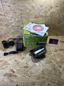 JVC EVERIO GZ-MG130EK CAMCORDER 30GB HDD HARD DISC DRIVE DIGITAL VIDEO CAMERA - Picture 1 of 13