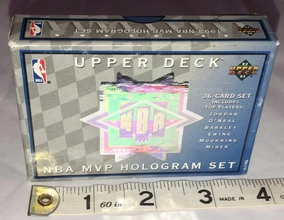 Juego de cartas holograma MVP de la NBA Upper Deck 1992-1993 36 Michael Jordan Shaq O'Neal Foto 1 de 4