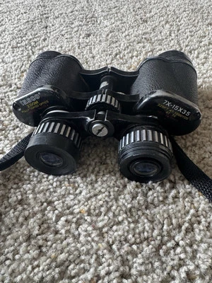 Tasco Binoculars 4000, 7x35mm Lens Zip Focus  - Image 1 of 4