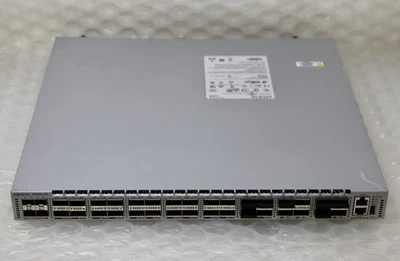 ARISTA DCS-7050QX-32S - 32-Port 40GbE QSFP+ 4-Port 10GbE SFP+ Switch R-F Flow - Image 1 of 3