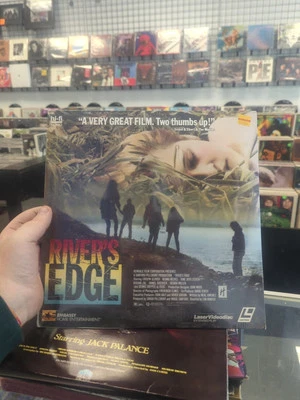 Rivers Edge Laserdisc 1987 Keanu Reeves Drama Sealed - Image 1 of 2