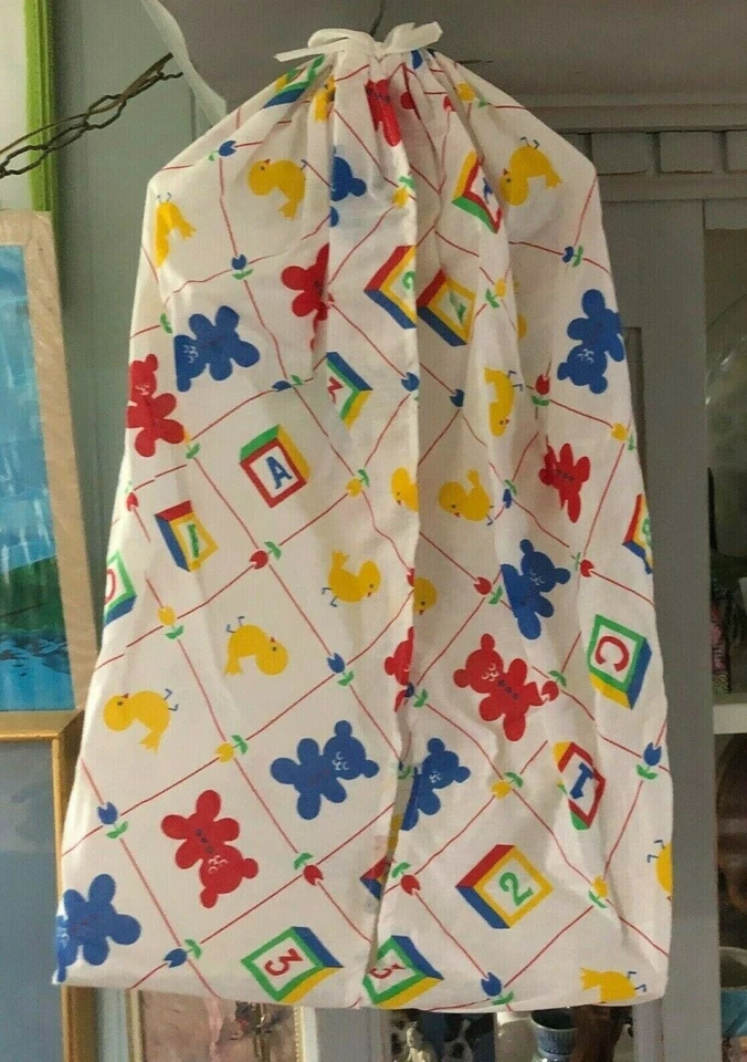 Apilador de pañales Riegel vintage patrón Acurrucarse amigos en caja original hecho en EE. UU. Foto 1 de 4