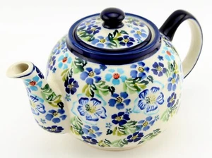 Polish Pottery Teapot 4 Cups Capacity from Zaklady Boleslawiec Poland - Picture 1 of 4