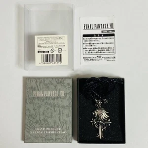 Final Fantasy VIII Sleeping Lionheart Squall Silver 925 Necklace Pendant USED - Picture 1 of 7