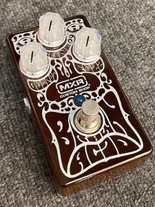 MXR / - Picture 1 of 8