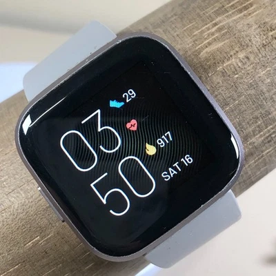 Fitbit Versa 2 Unisex GPS Health & Fitness Tracker Smartwatch 7 1/4" - Image 1 of 4