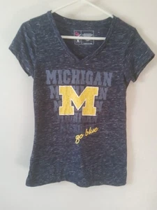 Camisa de fútbol americano University Of Michigan Go azul Campus Heritage NCAA cuello en V talla S - Imagen 1 de 5