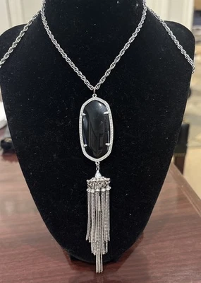 Kendra Scott Rayne Collar Largo Colgante Borla Tono Plata Piedra Negra 30" Foto 1 de 3