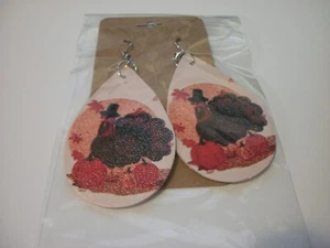 THANKSGIVING BROWN TURKEY WITH HAT DOUBLE SIDED FISHHOOK STYLE EARRINGS - Picture 1 of 3