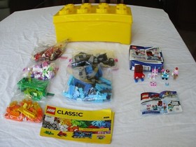 LEGO CLASSIC: Medium Creative Brick Box (10696) + Lego Movie 70822 W Storage