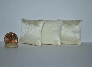 1:12 Scale Dollhouse Pillows 3 Miniature Cushion Classy & Elegant Tan IvoryCream - Picture 1 of 5