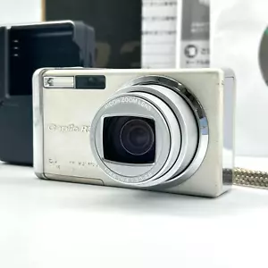 RICOH Caplio R30 Compact Digital Camera From Japan - Picture 1 of 5