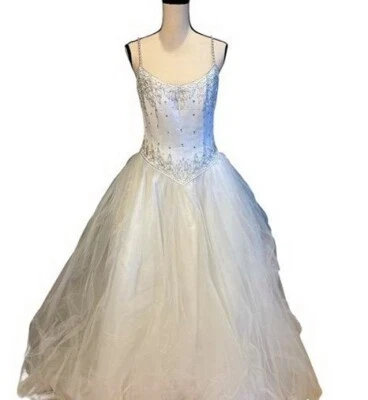 White Beaded Bodice Tulle Wedding Gown Size 10 $999 - Image 1 of 2