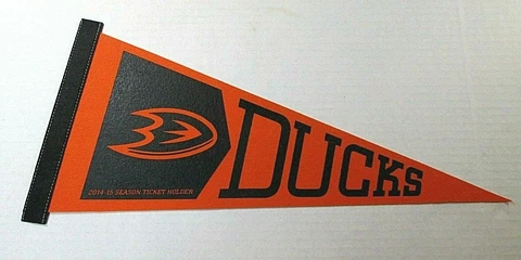 NHL ANAHEIM DUCKS NEW MINI PENNANT FLAG 2014-15 SEASON TICKET HOLDER 18"X8.5" Cover