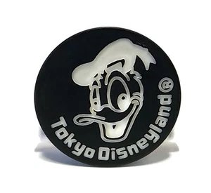 Extremely Rare Early 80s TDL Tokyo Disneyland Donald Duck Disney Pin back Button - Picture 1 of 2