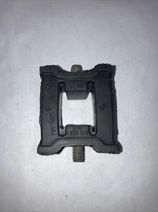 1995-1998 BMW Exhaust System Hanger 740i 740iL 528i Genuine BMW 18211723915 - Picture 1 of 5