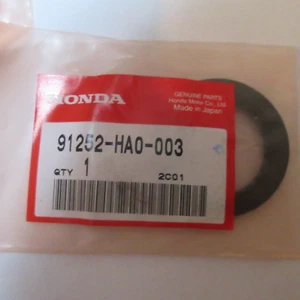 Honda Rear Left Axle Oil Seal OEM 91252-HA0-003 TRX250 FourTrax 350, ATC250 +++ - Picture 1 of 2