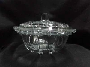 Crystal Clear Industries 303186, Beads: Candy Jar / Box w/ Lid, 7" x 4" Tall - Picture 1 of 10