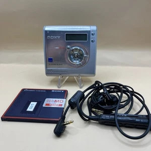 Sony MZ-NHF700 Hi-MD MiniDisc Recorder with Radio Vintage - Imagen 1 de 5