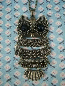 COLLAR FUNKY GRANDE DE LATÓN BÚHO SABIO ARTICULADO KITSCH LINDO RETRO PÁJARO SABIDURÍA EMO - Imagen 1 de 1