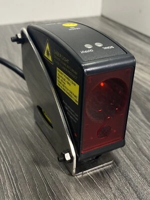 Banner LT3PDQPMA14 81019 Laser Diffuse Time-Of-Flight Sensor 300mm to 5m PNP USA - Image 1 of 4