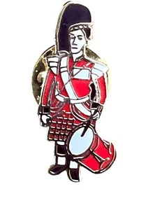 Scottish Drummer Enamel Lapel Pin Badge P189 scotland - Picture 1 of 1