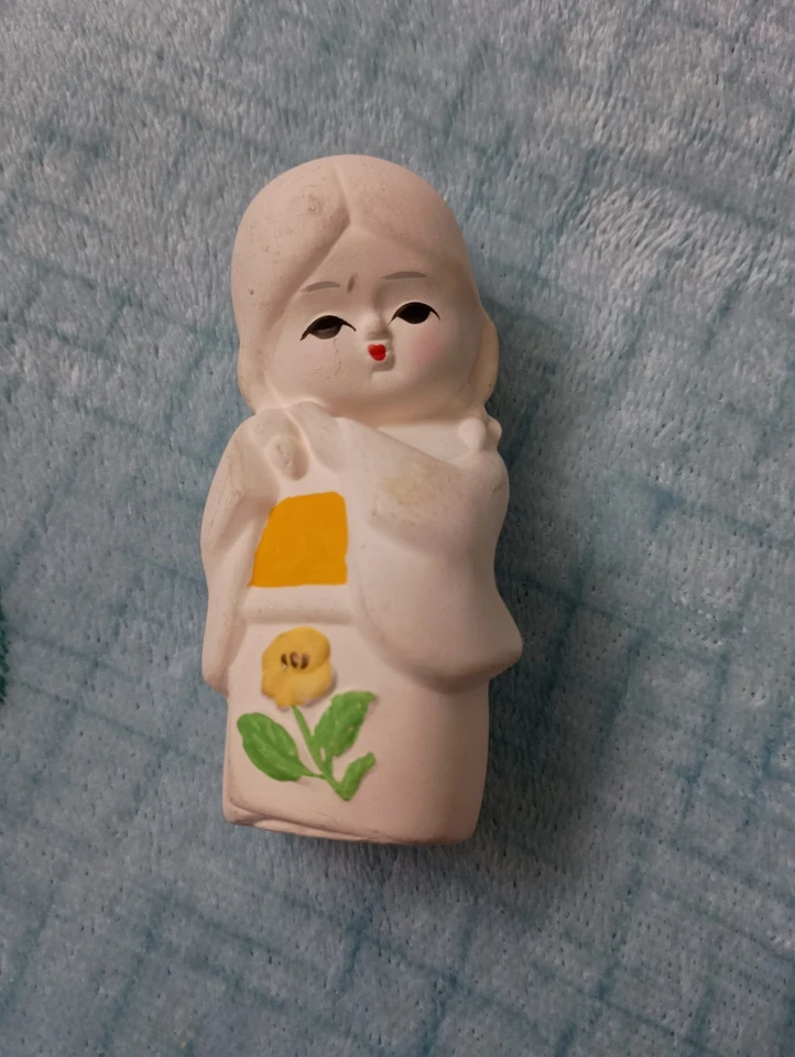 Japanese Vintage Toyo Chalkware Ningyo Doll Figurine Kimono Geisha Souvenir - Image 1 of 1