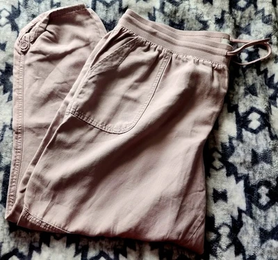 Maurices Women’s Pink Weekender Pants Size 20W with Pockets Regular Fit  - Image 1 of 4