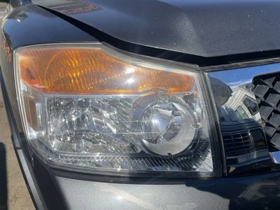 乘客右灯适用于 08-15 ARMADA 656404 — 第 1/4 张图片