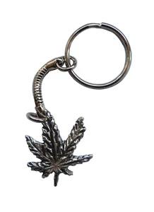 Marijuana Cannabis Leaf Pewter Keyring - Hand Made in Cornwall - Picture 1 of 4