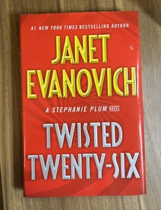Stephanie Plum Ser.: Twisted Twenty-Six by Janet Evanovich (2019, Hardcover) - Picture 1 of 6