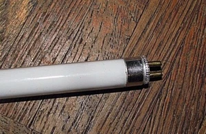 Replacement Bulb FURNLITE (FC-952,953) 16 Watt T4 Warm White Fluorescent NEW 17" - Picture 1 of 2