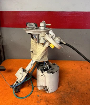 2013-2014 CHEVROLET EQUINOX & GMC TERRAIN FUEL PUMP ASSEMBLY OEM (P)13575896 - Imagem 1 de 4